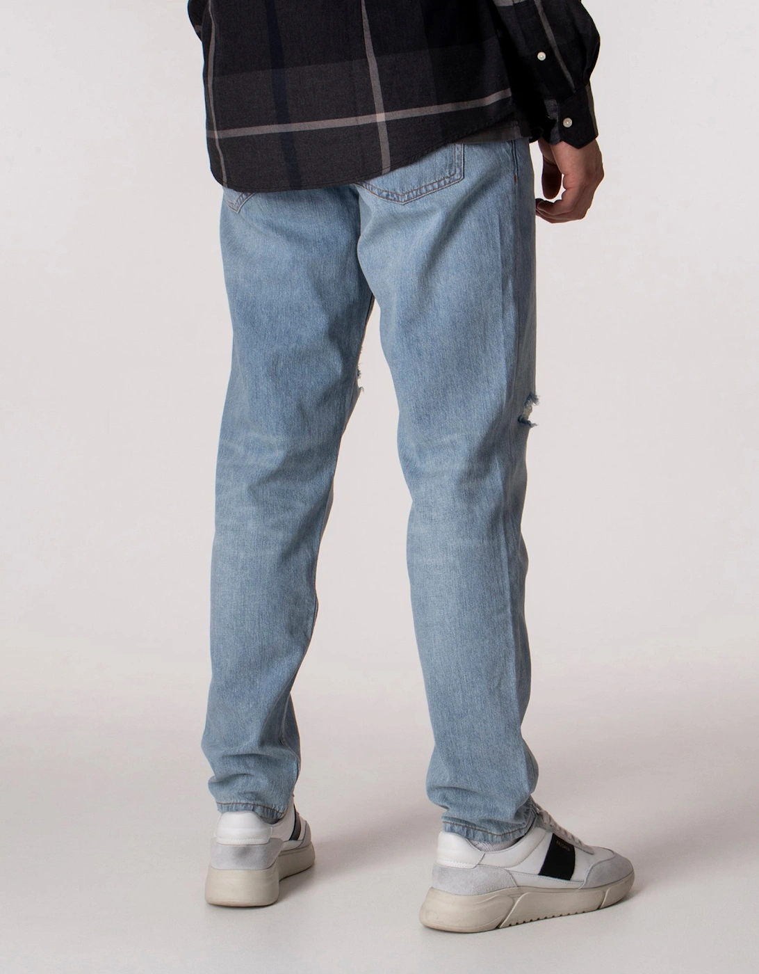 Tapered Fit 634 Jeans