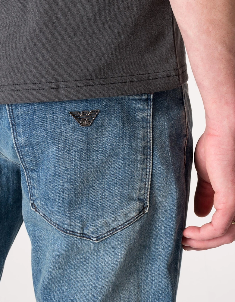 Slim Fit J06 Jeans