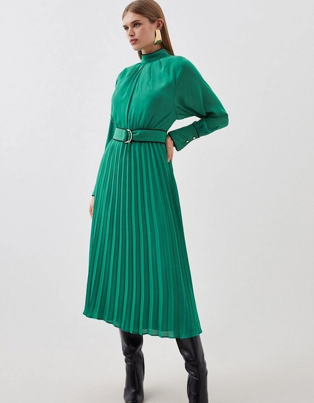 Piping Detail Georgette Pleated Woven Midi Dress
