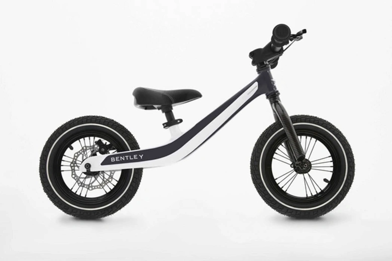 Balance Bike - Onyx Black / Glacier White