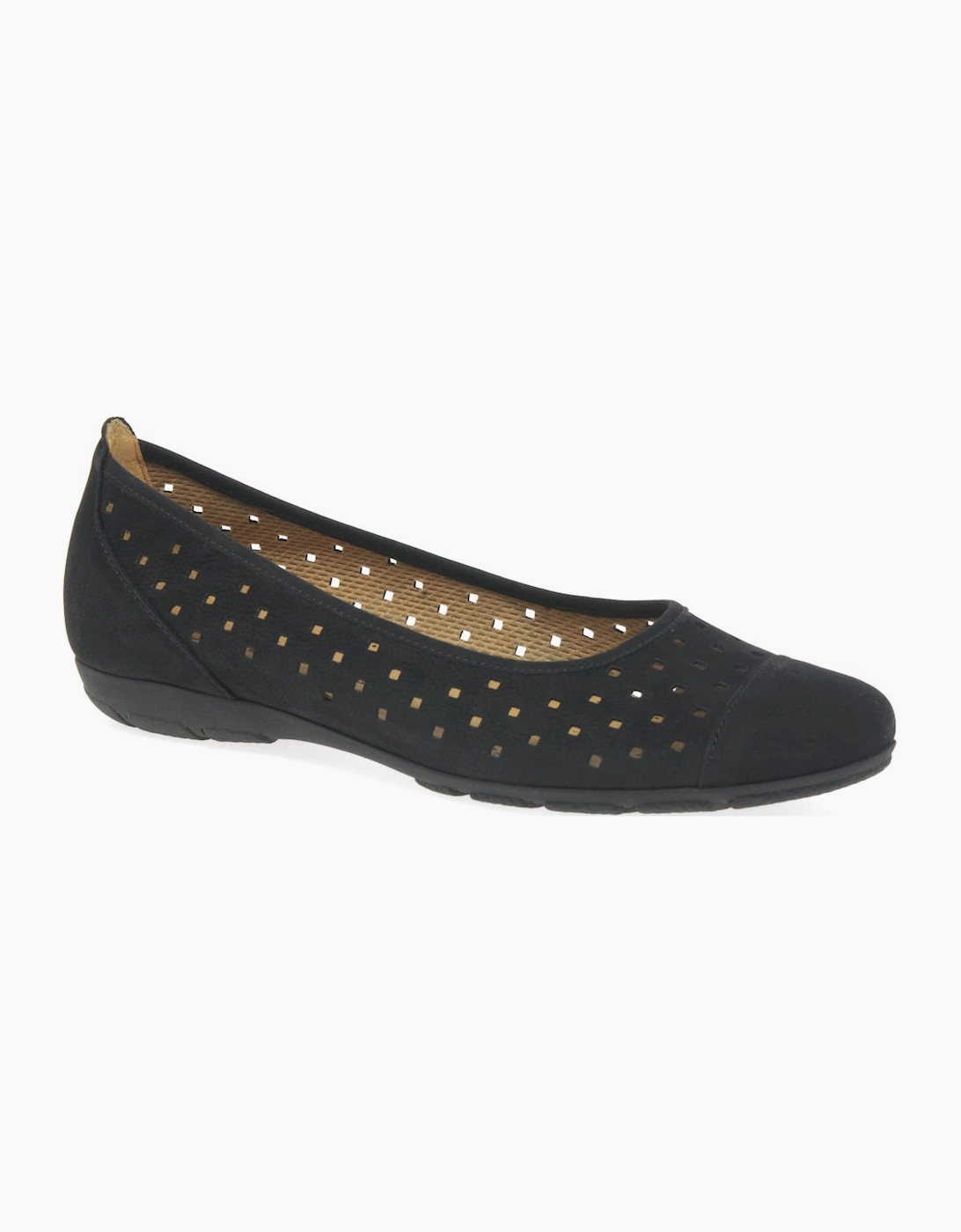 Gabor Women's Ruffle Womens Punched Detail Casual Shoes - Black - Size: 7