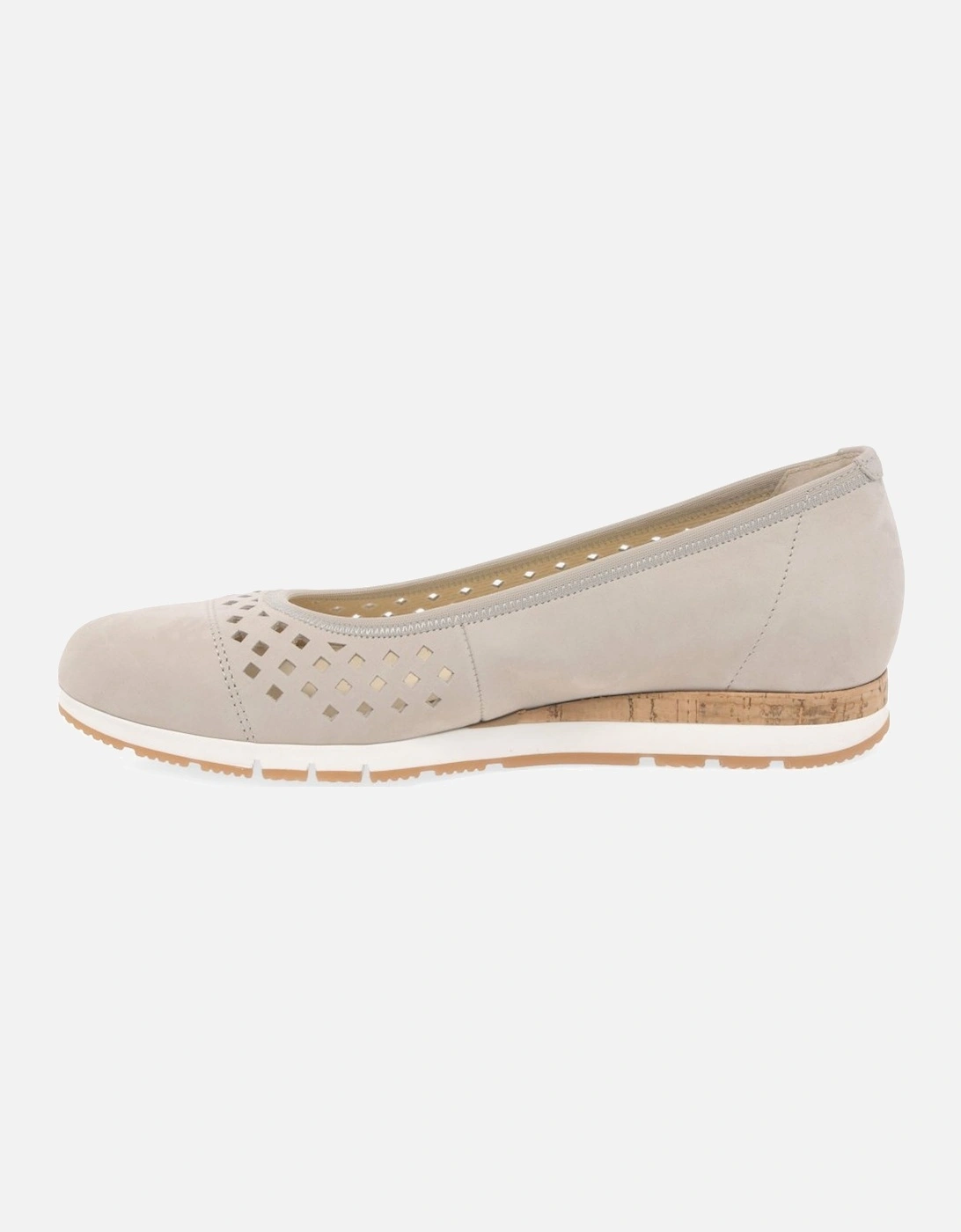 Berry Womens Punch Detail Shoes