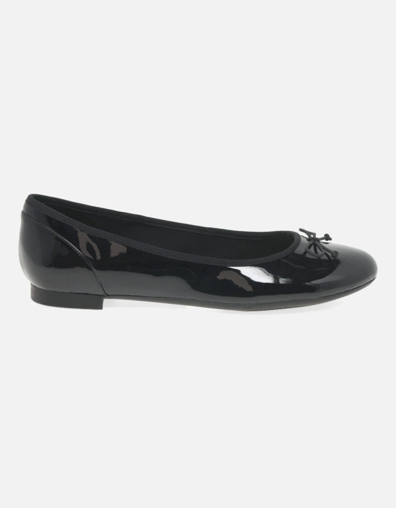 Couture Bloom Womens Black Patent Ballet Pumps