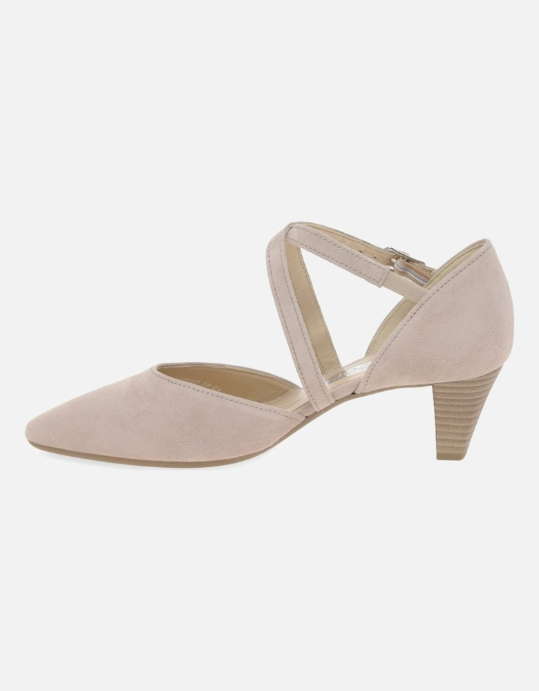 Callow Womens Modern Cross Strap Court Shoes