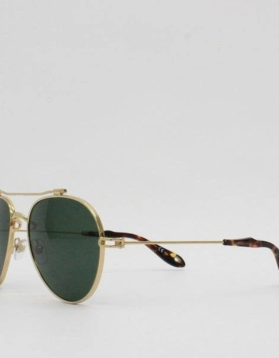 Gold Frame Aviator Sunglasses Gold