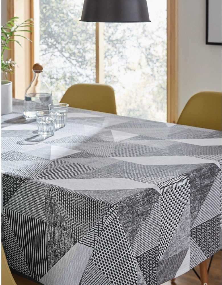 Larsson Geo Grey Tablecloth