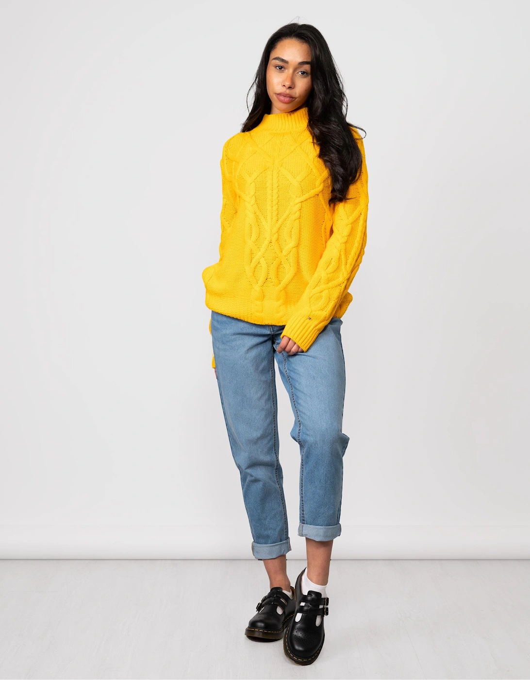 Relaxed Cable Womens Mockneck Jumper