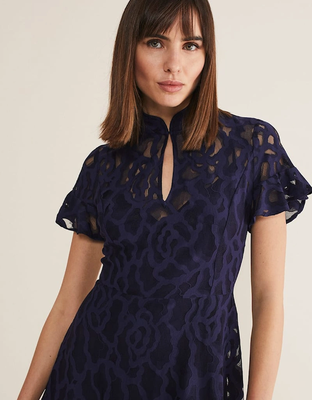 Lulu Lace Midi Dress