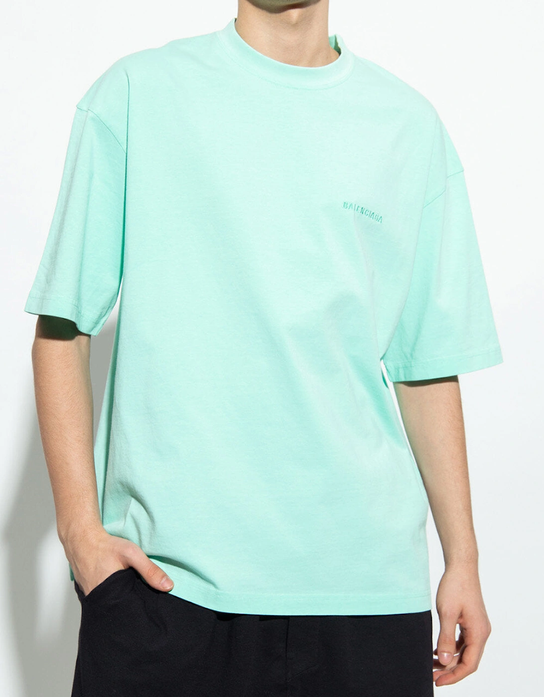Embroidered Logo T-shirt in Green