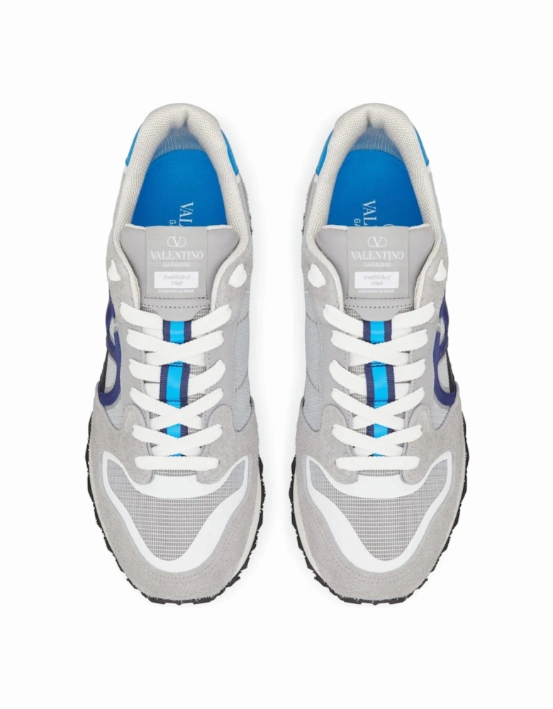 Garavani V Logo Pace Low top Trainers in Grey