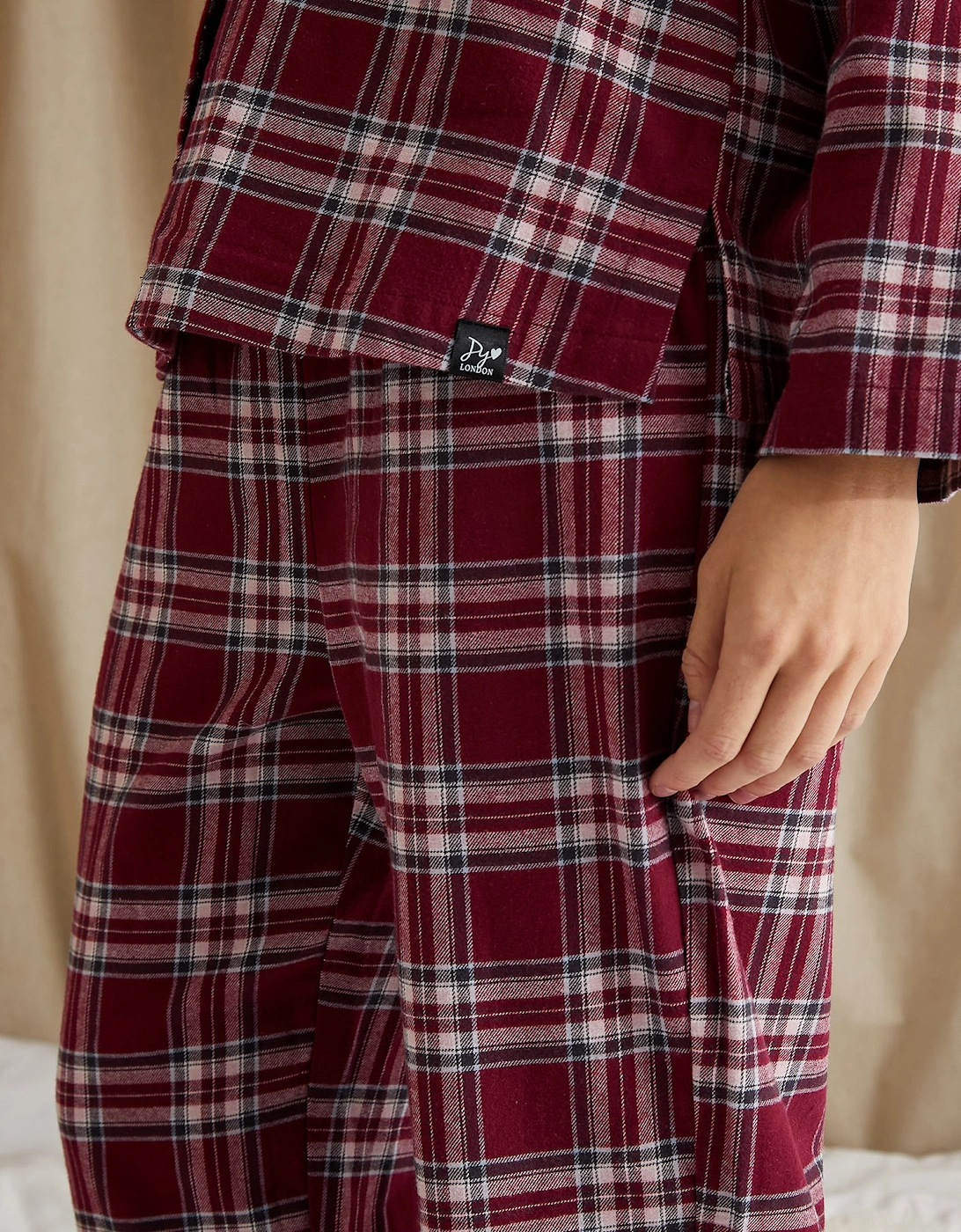 Plaid Pyjama Set in Bordeaux