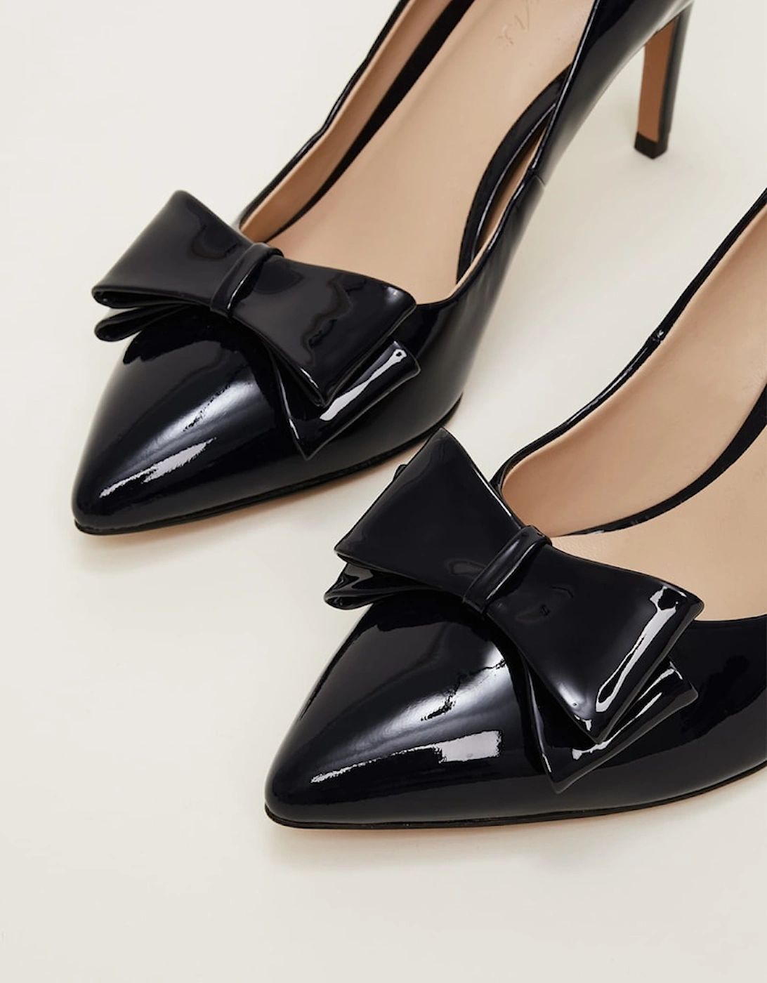 Patent Bow Court Shoe