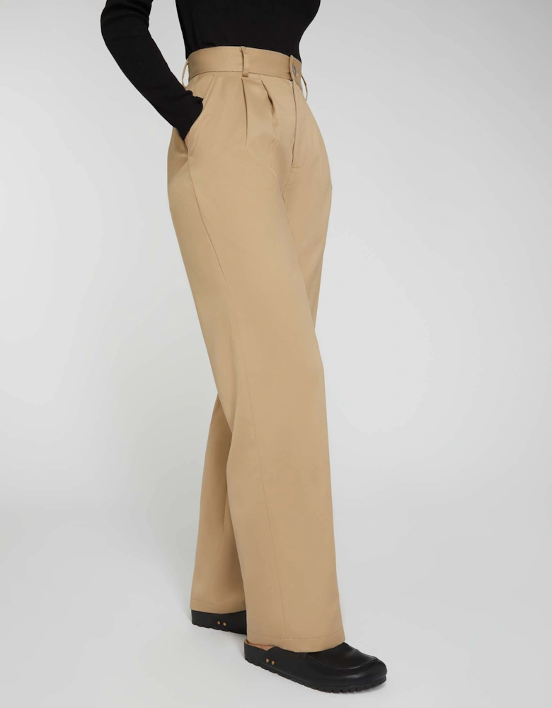 Cinnamon Relaxed Trousers in Beige