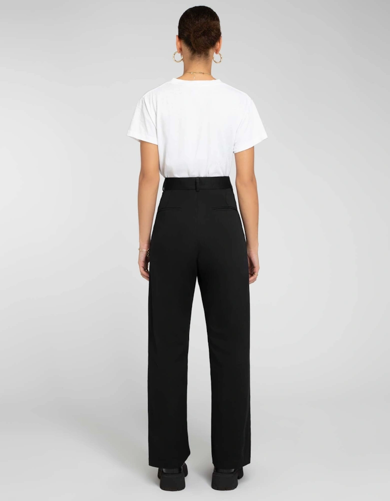 Cinnamon Relaxed Trousers in Black Linen