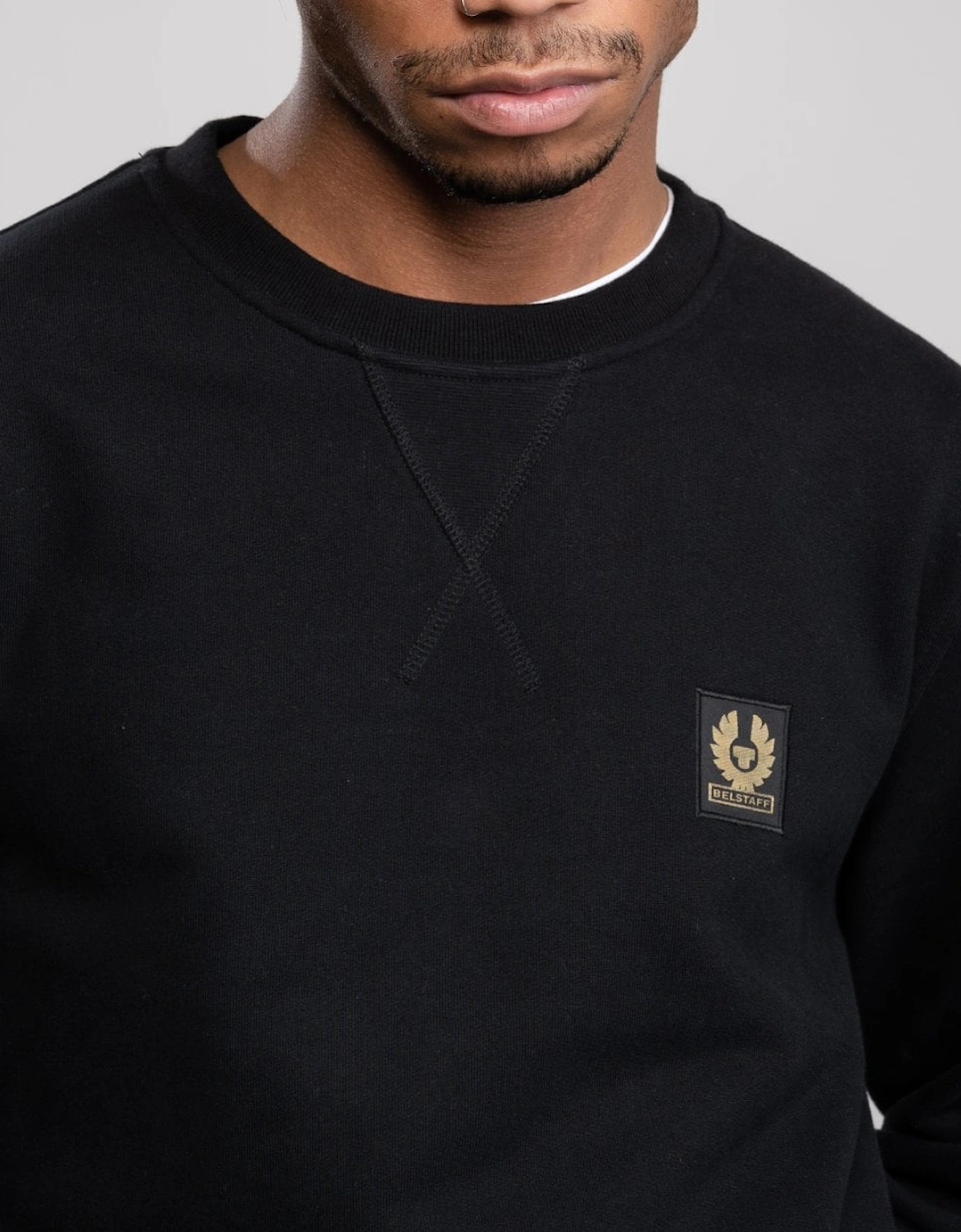 Mens Crew Neck Sweatshirt With Logo Patch