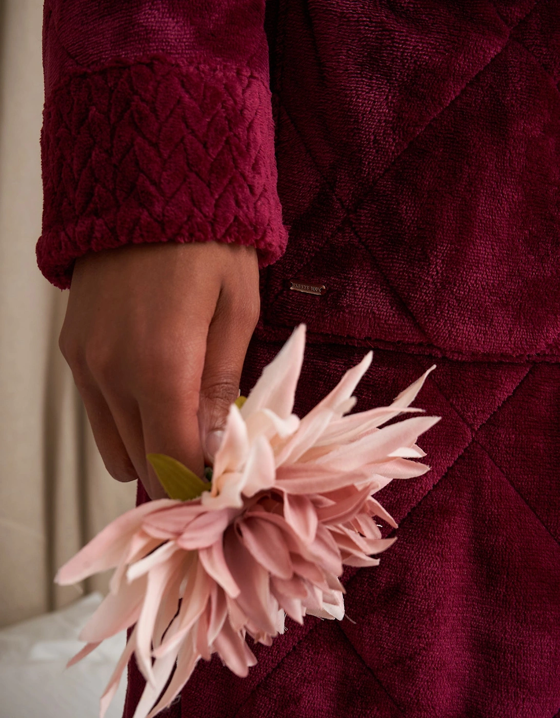 Quilted Velour Robe in Bordeaux