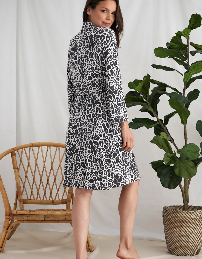 Bamboo Kimono Robe in Luxe Leopard