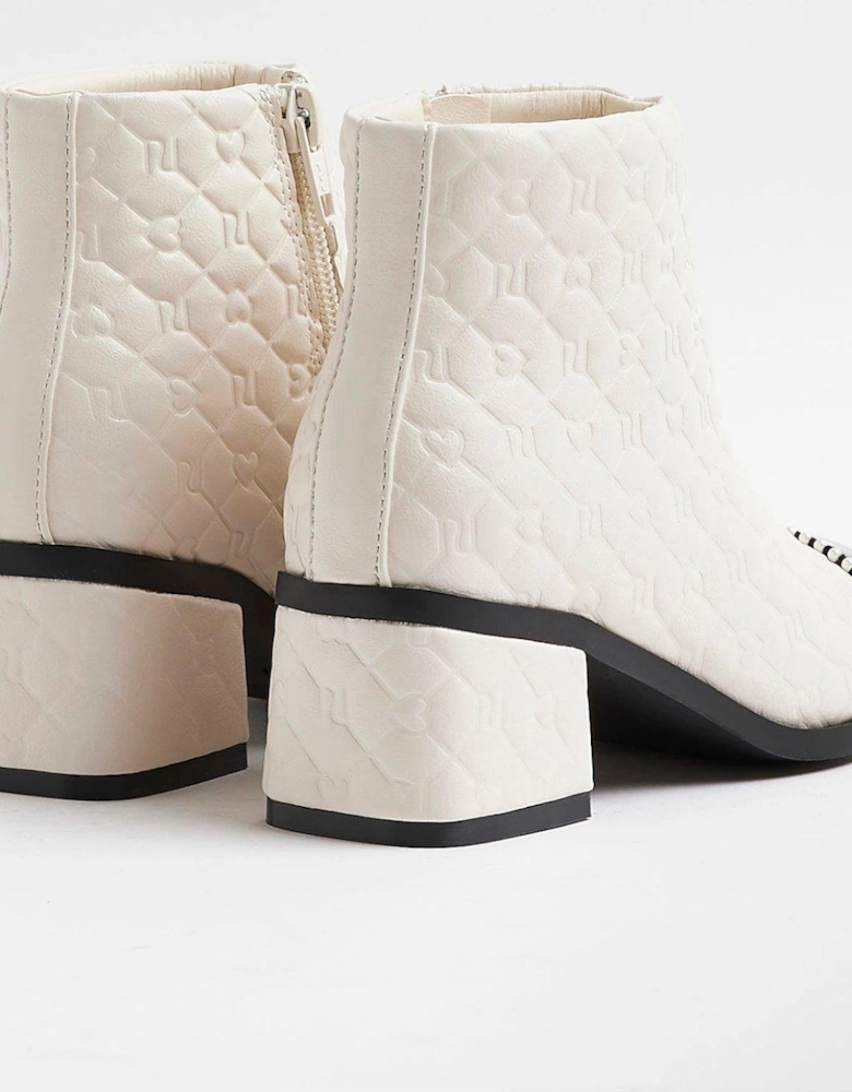 Girls Quilted Studded Heeled Boots - White