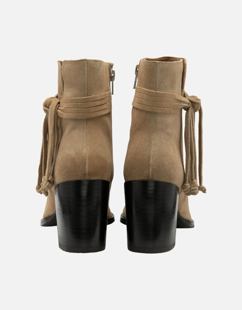 Soran Womens Calf Boots