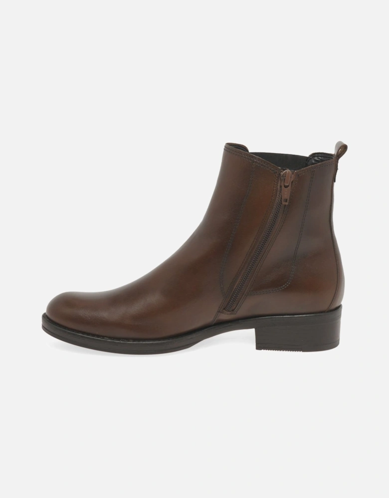 Adair Womens Chelsea Boots