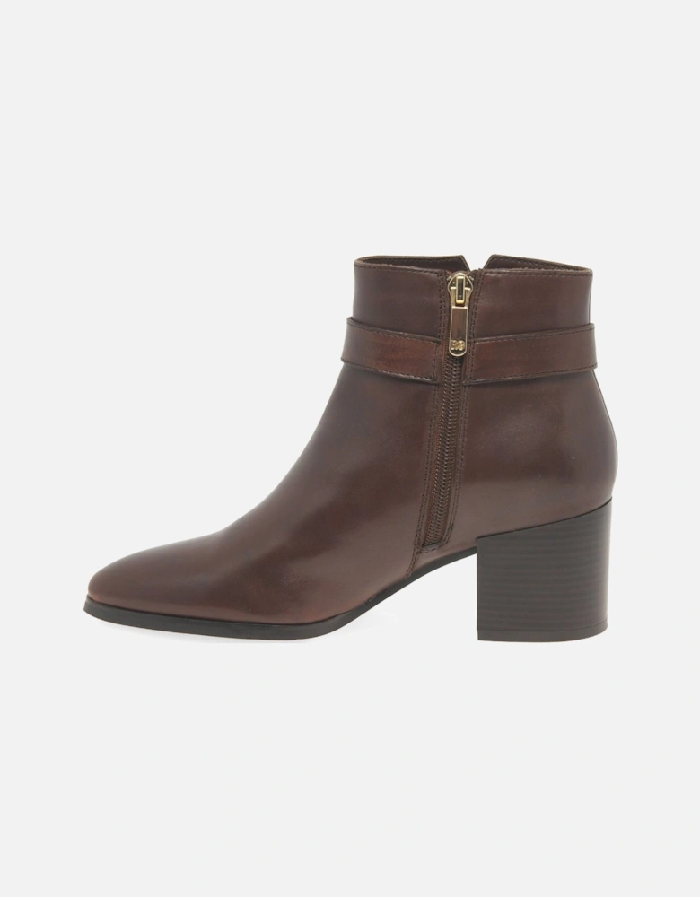 Taylor 35 Womens Ankle Boots