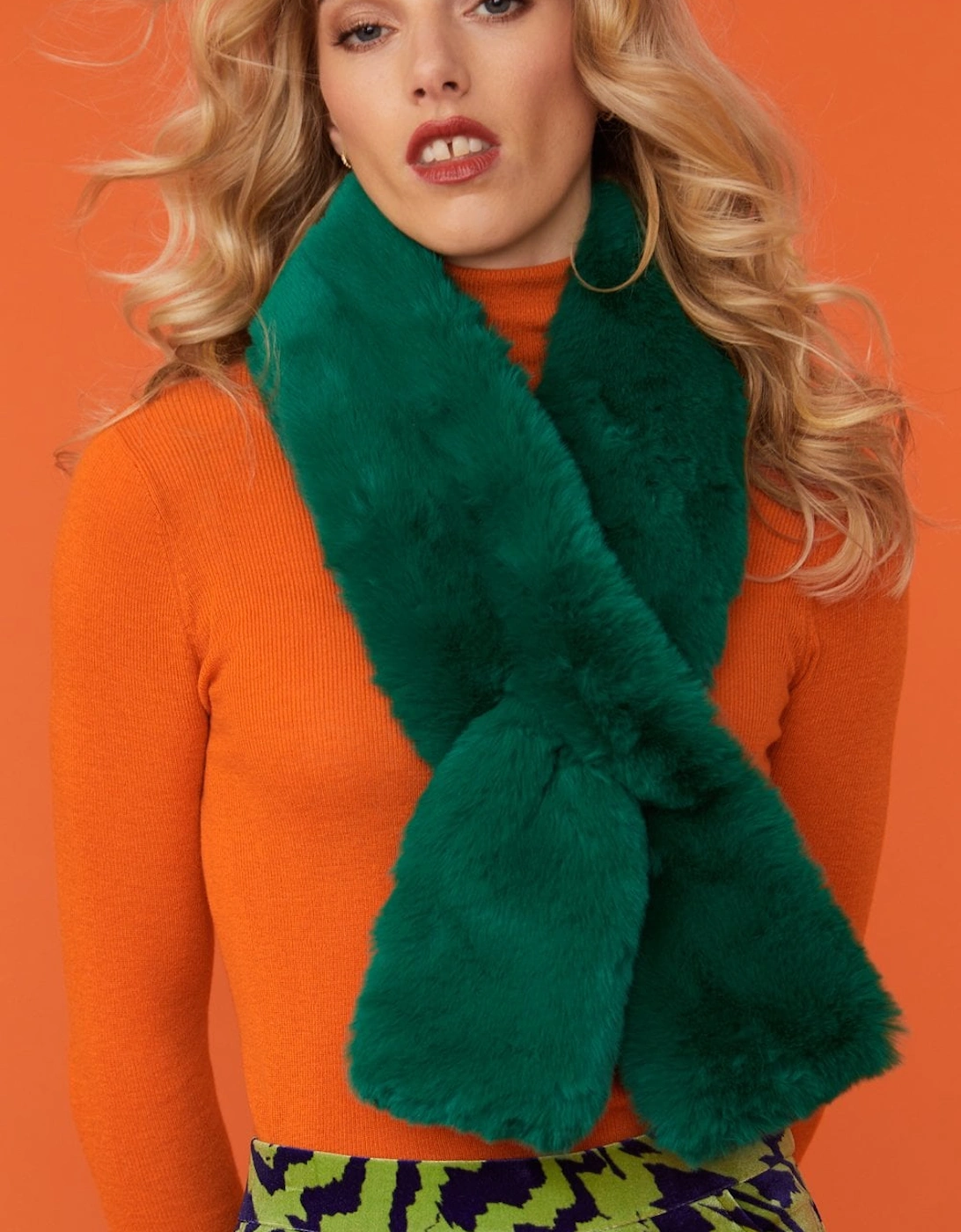 Faux Fur Scarf in Green, 3 of 2