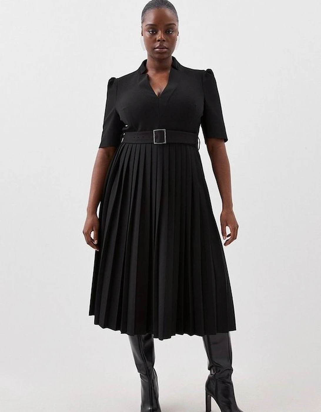 Plus Size Structured Crepe Forever Pleat Dress, 5 of 4
