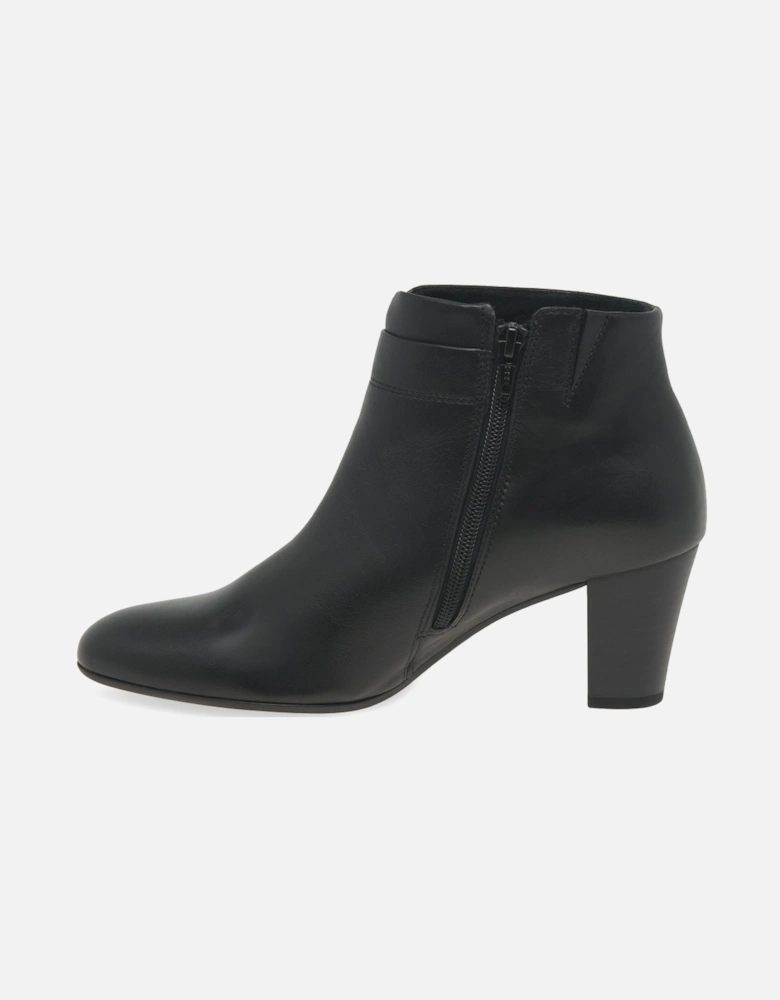 Matlock Womens Ankle Boots