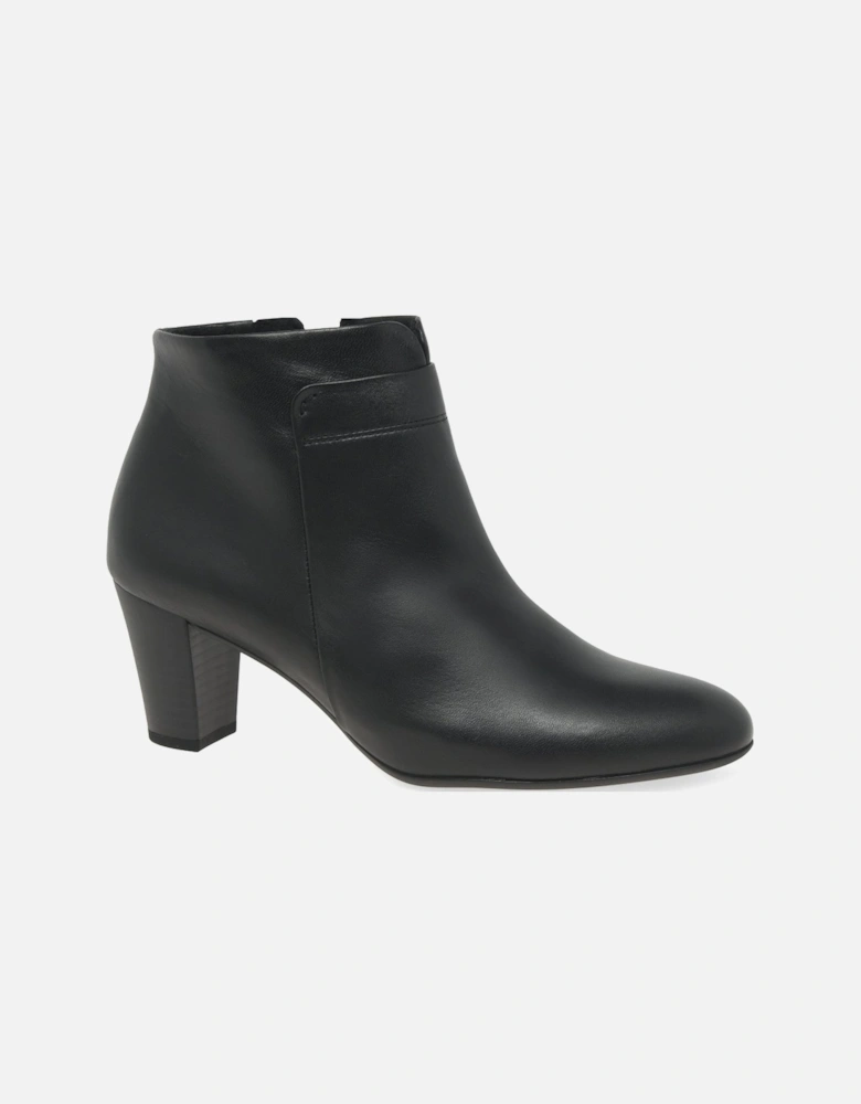 Matlock Womens Ankle Boots