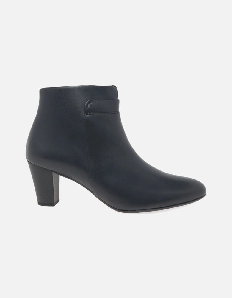 Matlock Womens Ankle Boots