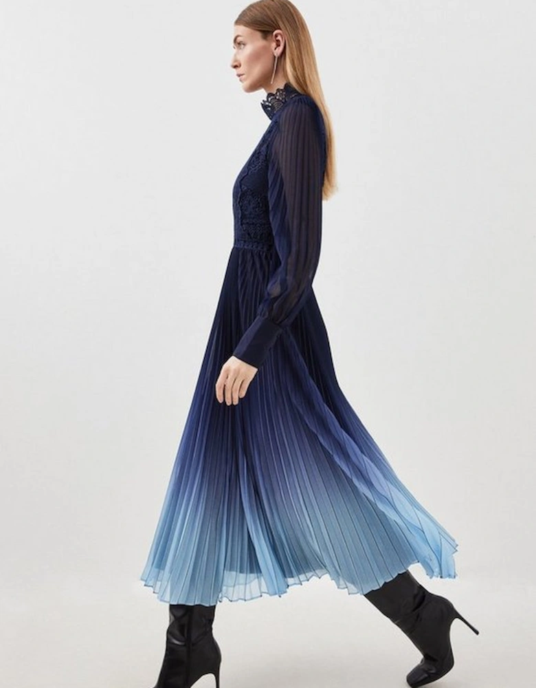 Long Sleeve Ombre Guipure Lace Maxi Dress