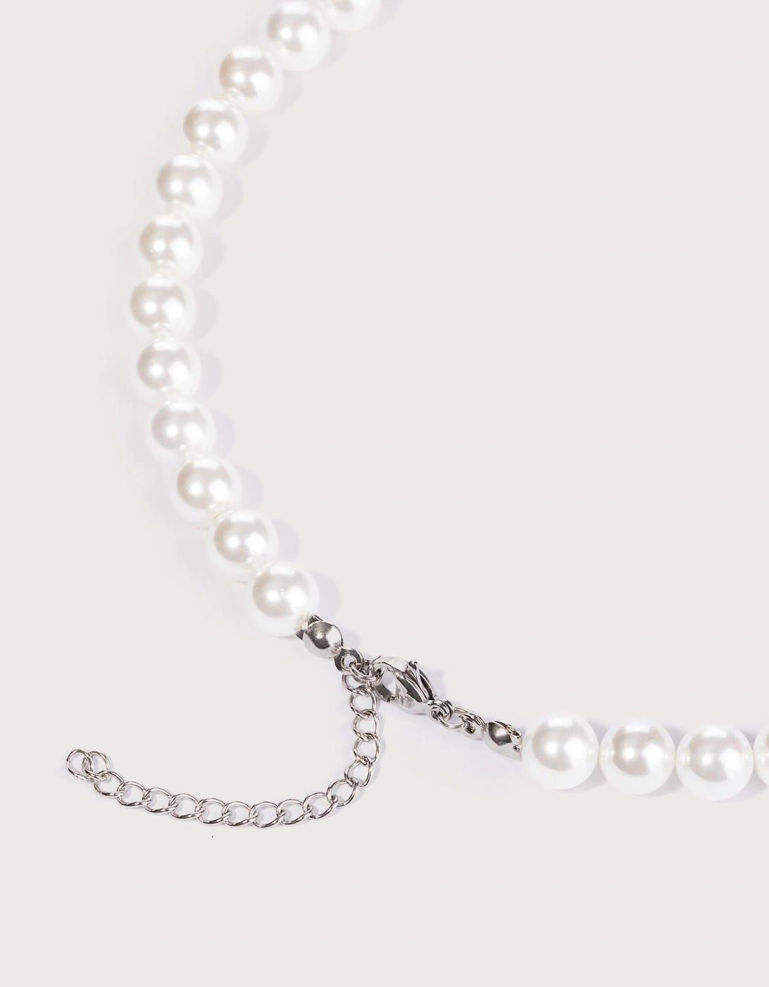 18" 8mm Pearl Necklace
