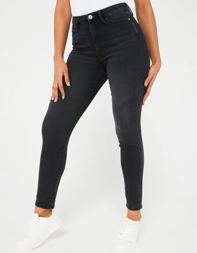 Relaxed Skinny Jeans - Washed Black