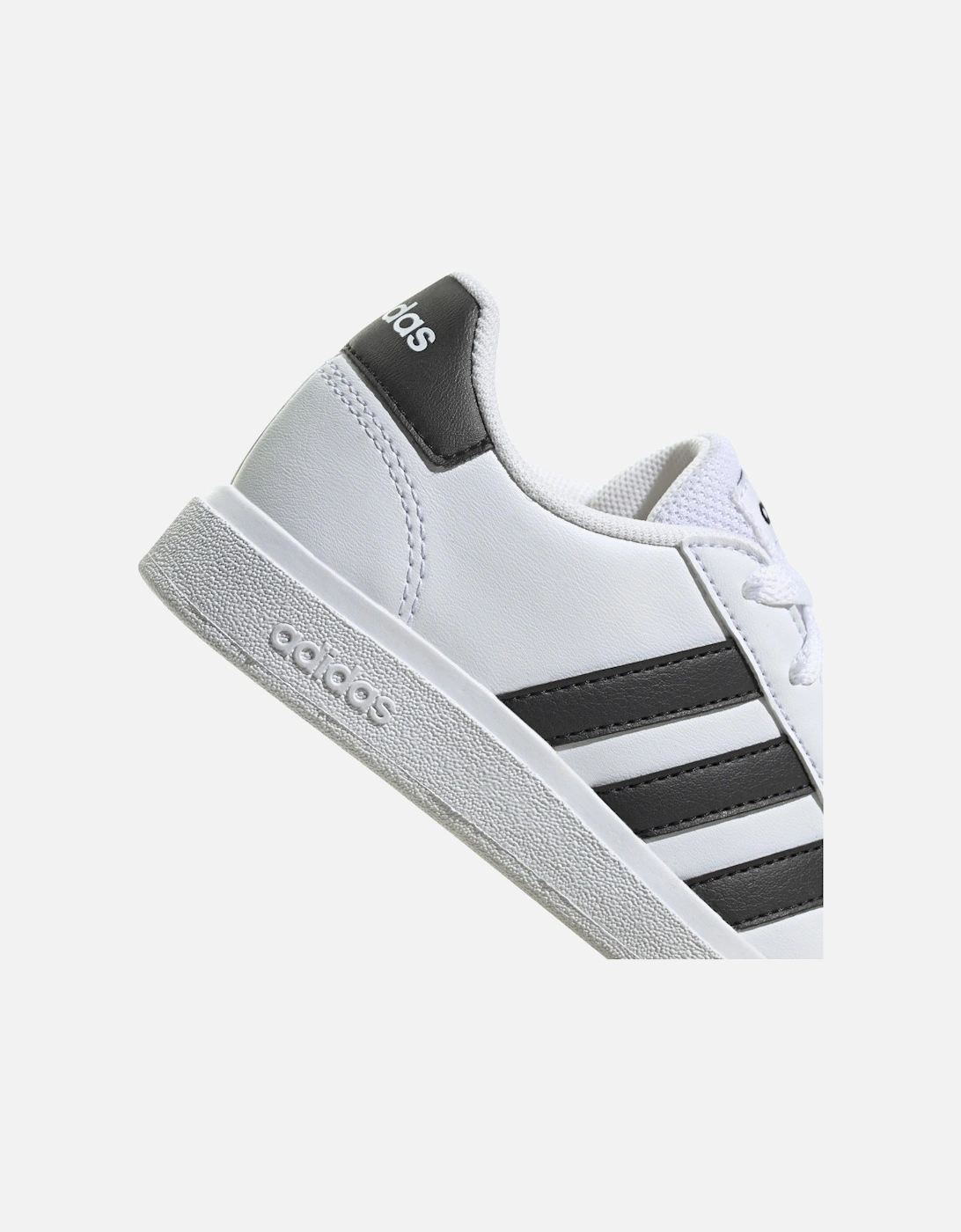 Youths Grand Court 2.0 Trainers (White/Black)