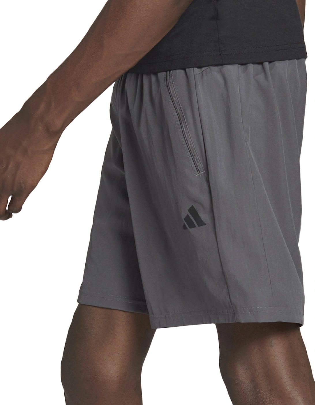 AdidasTR 7" Essential Zip Pocket Shorts