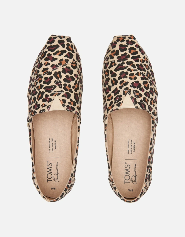 Womens Classic Leopard Slip-On Shoes (Beige)