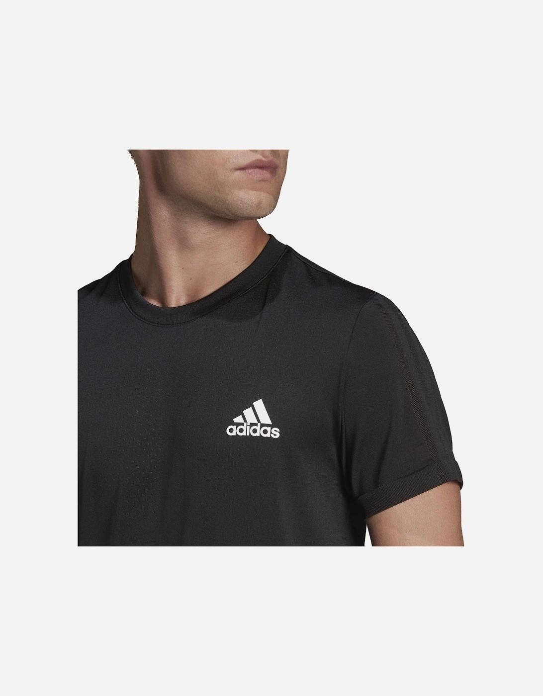 Mens AEROREADY Motion Seamless Sport T-Shirt (Black)