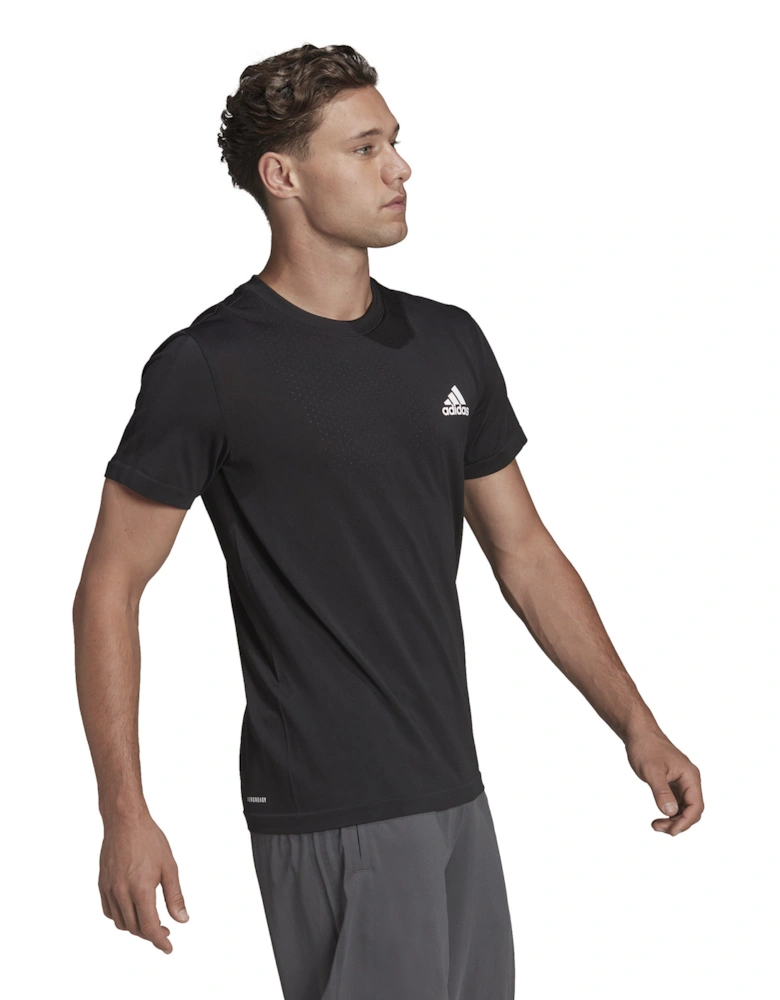 Mens AEROREADY Motion Seamless Sport T-Shirt (Black)