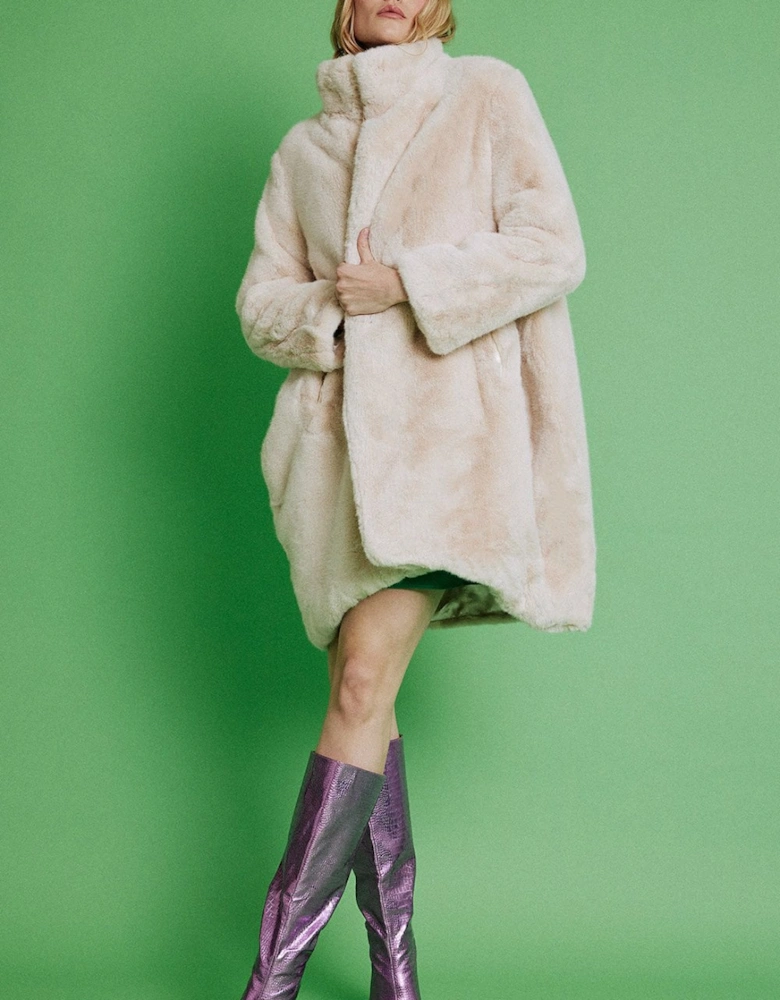 Cream Oversized Faux Fur Coat