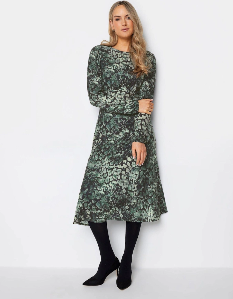 Tall Green Blurred Markings Tea Dress