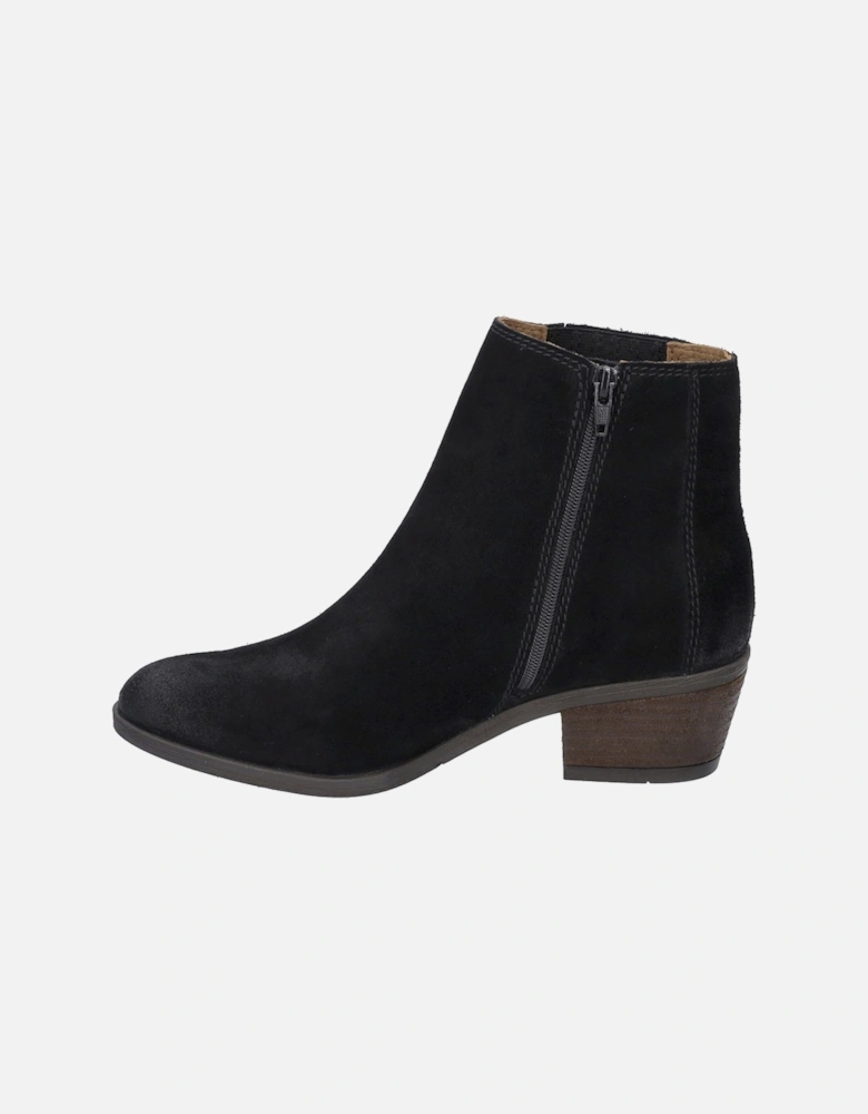 Daphne 44 Womens Western Inspired Ankle Boots