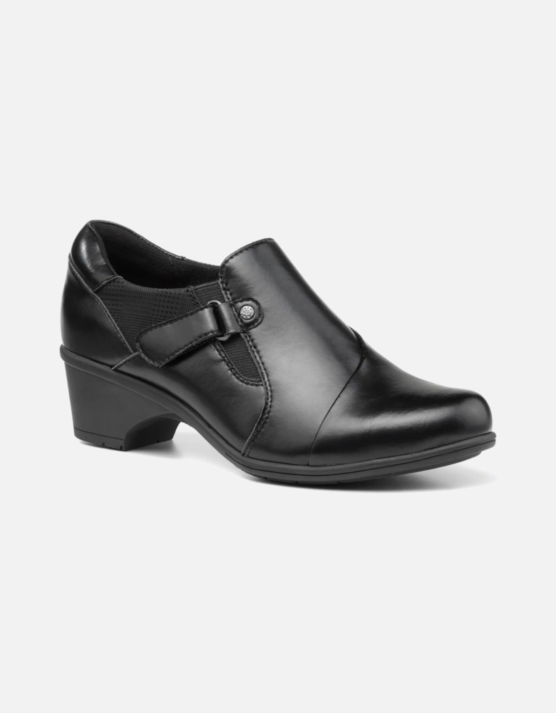 Barnet Womens High Cut Court Shoes