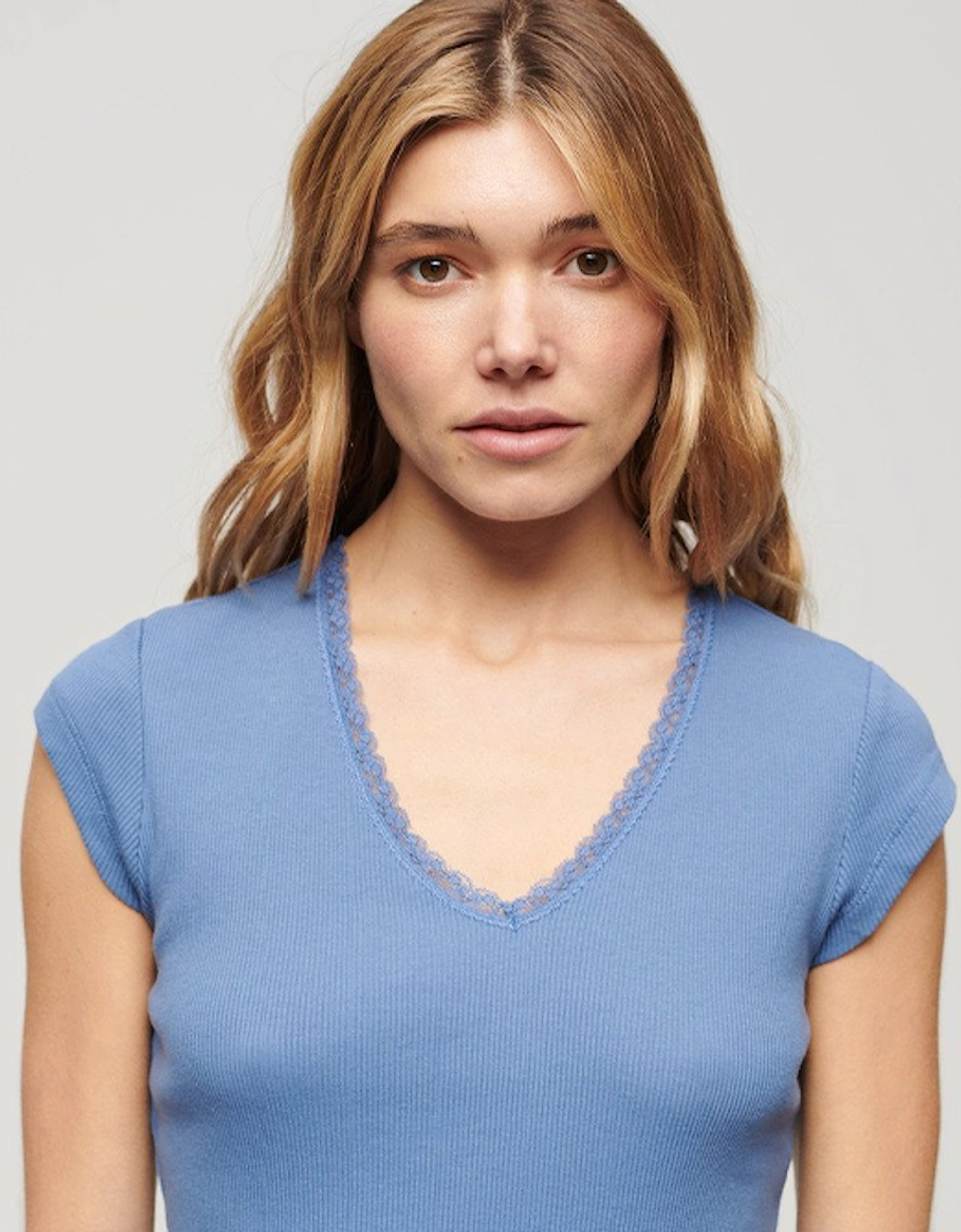 Women's Essential Lace Trim V Neck T-Shirt Wedgewood Blue