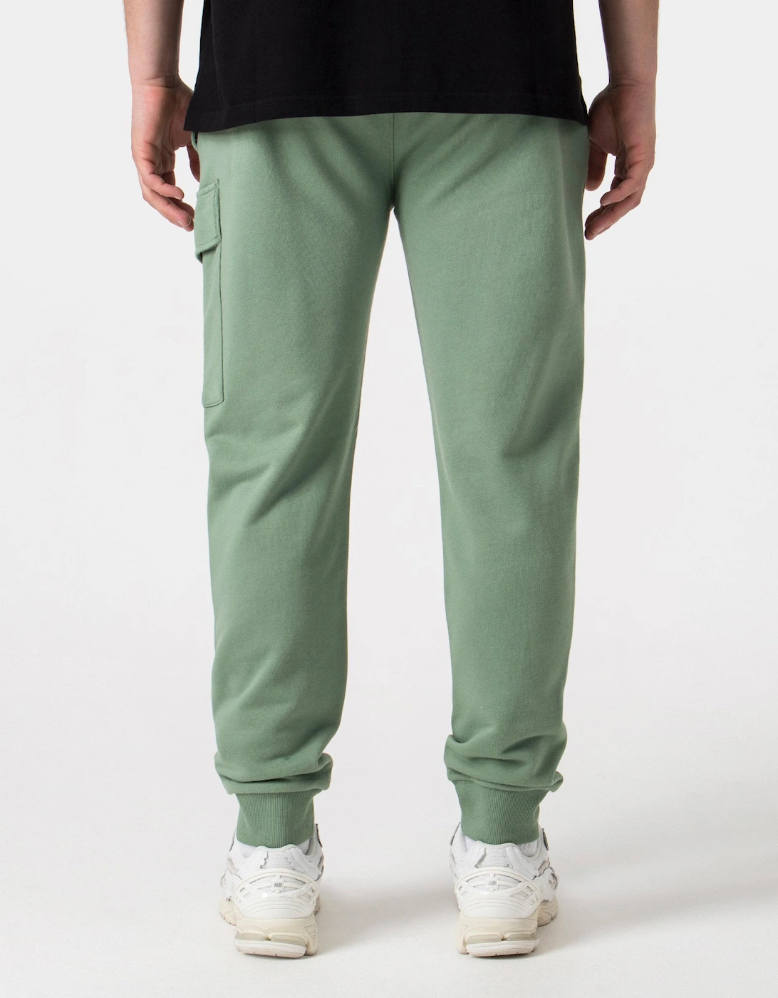 Diagonal Raised Fleece Cargo Joggers