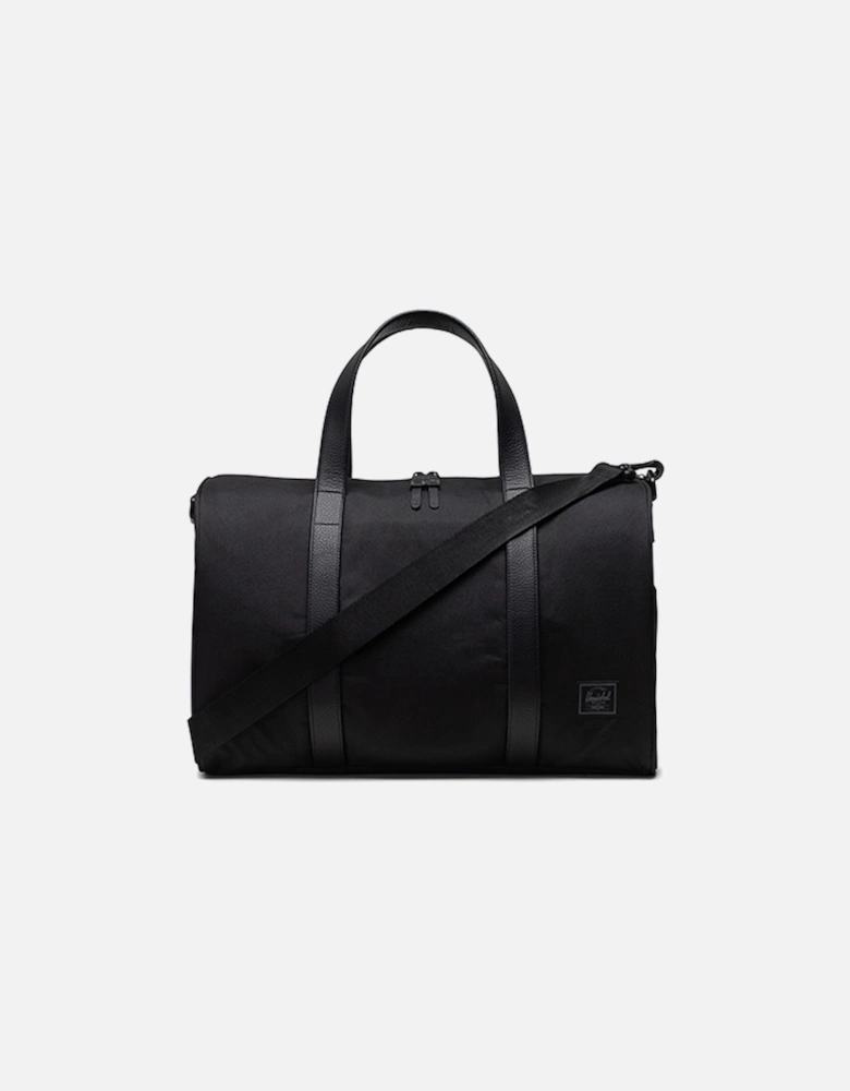 Novel Carry On Duffle Black