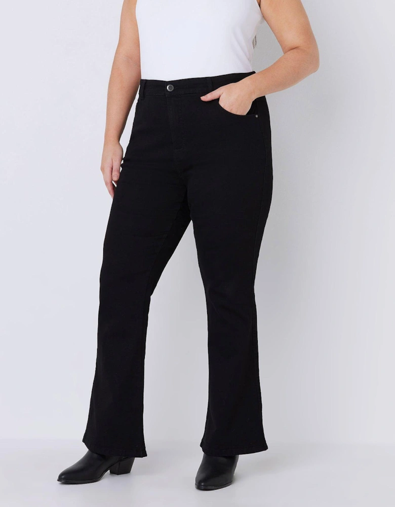 Curve Fit Black Bootcut Jean