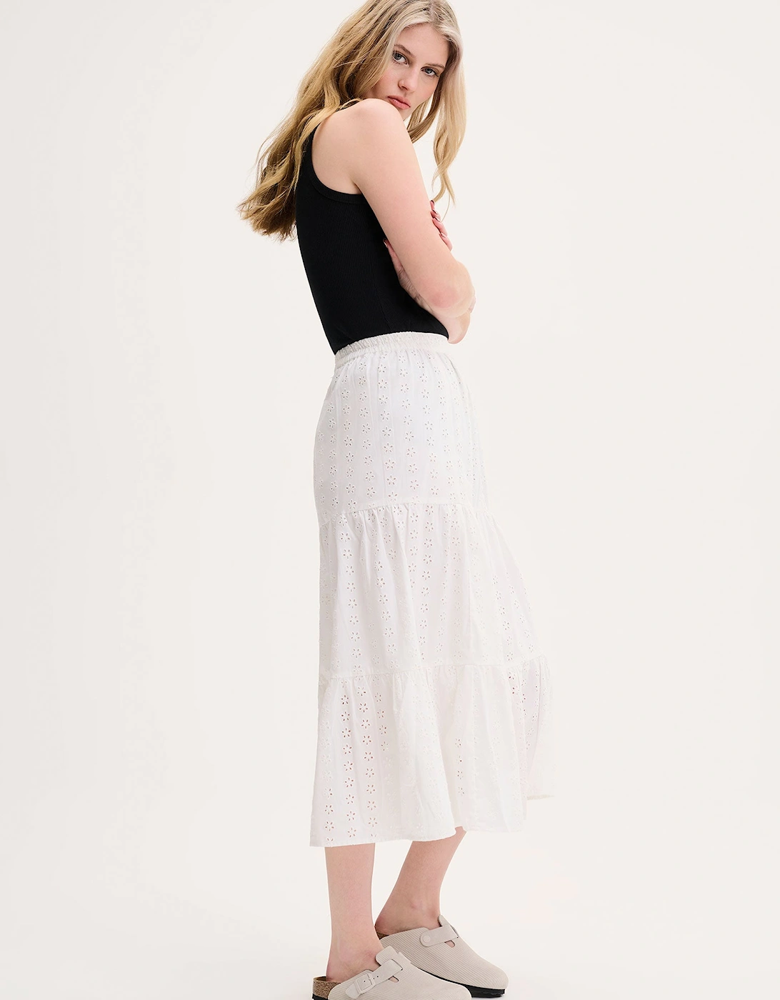 Carmellite Tiered Skirt in White