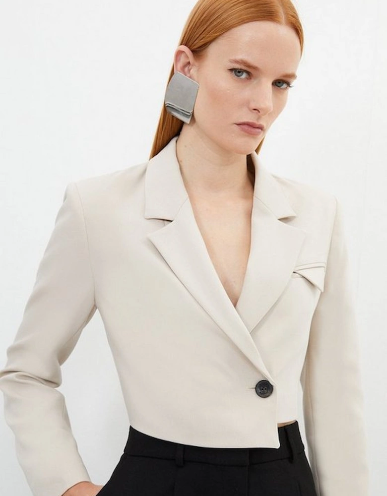 Tailored Cropped Single Breasted Blazer