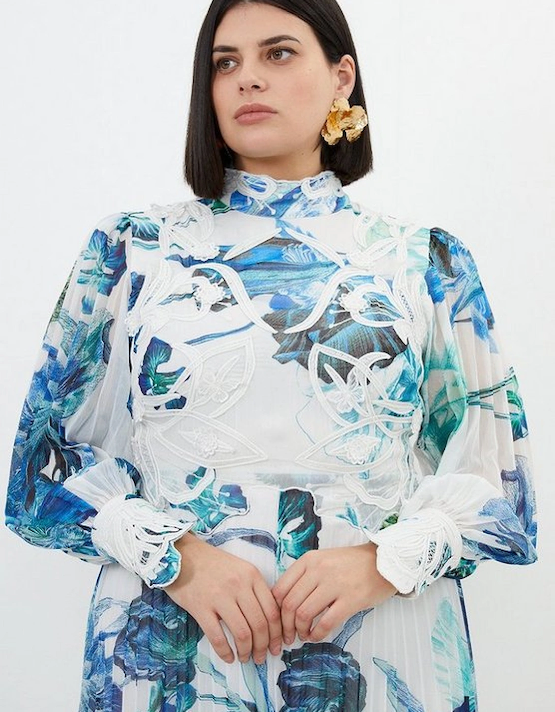 Plus Size Floral Print Lace Applique Woven Maxi Dress