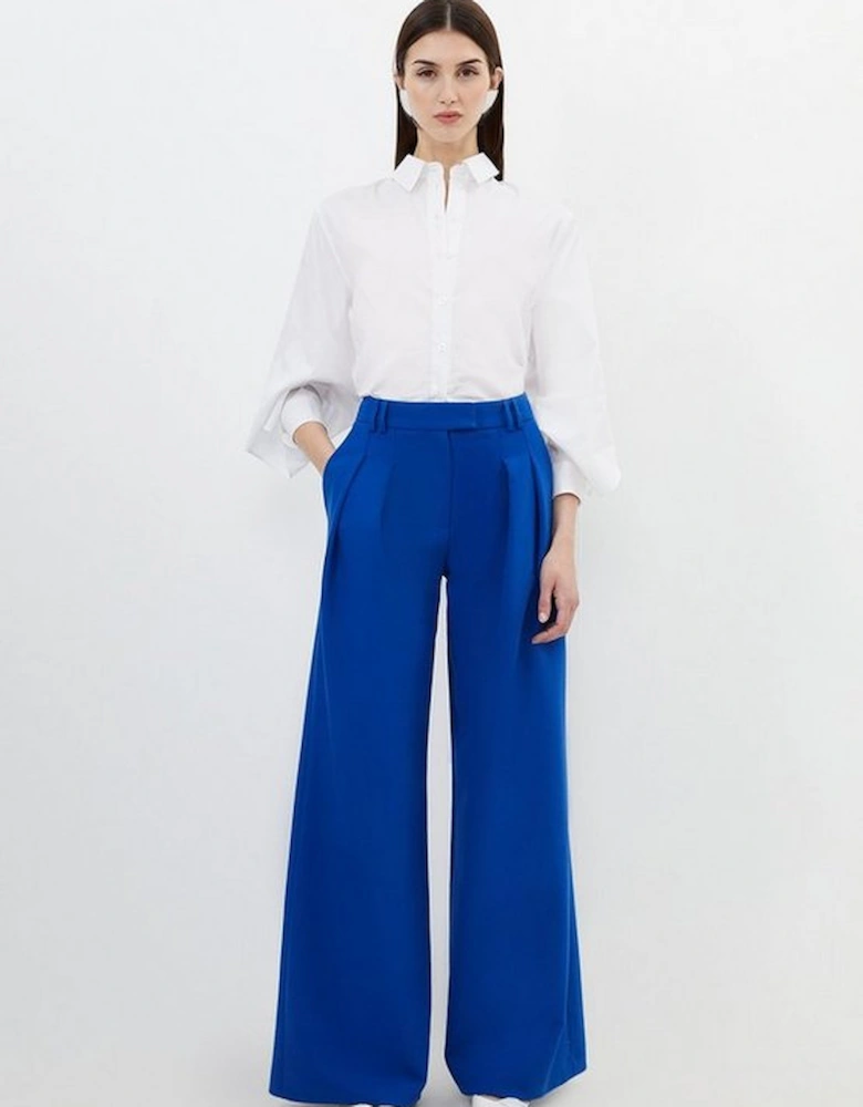 Clean Tailored Pleated Wide Leg Trousers